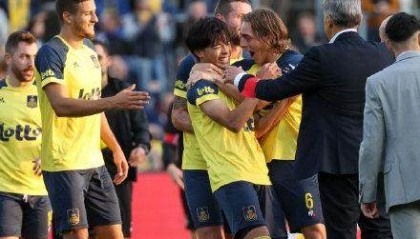 kaiyun管理-新球王来袭？日本24岁国脚比甲替补戴帽+带队逆转