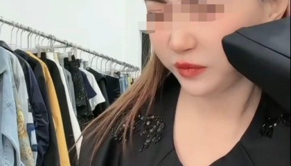 开云体育下载官网-39岁山西网红“王炸姐”直播时突然大喊“难受”，脑干出血送医抢救仍不幸离世，义工协会会长：她参加公益活动已有七八年